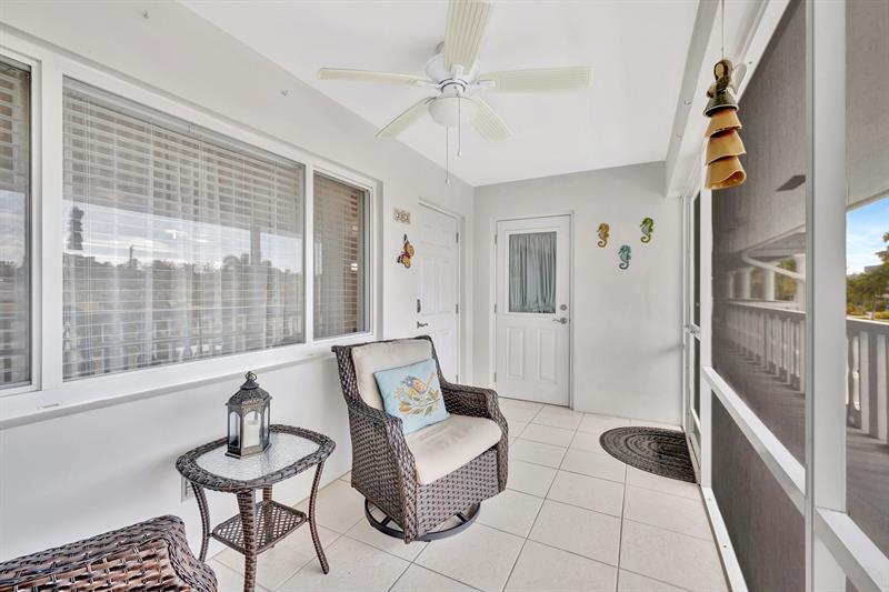 Image 8 of 50 For 2109 68th St  203