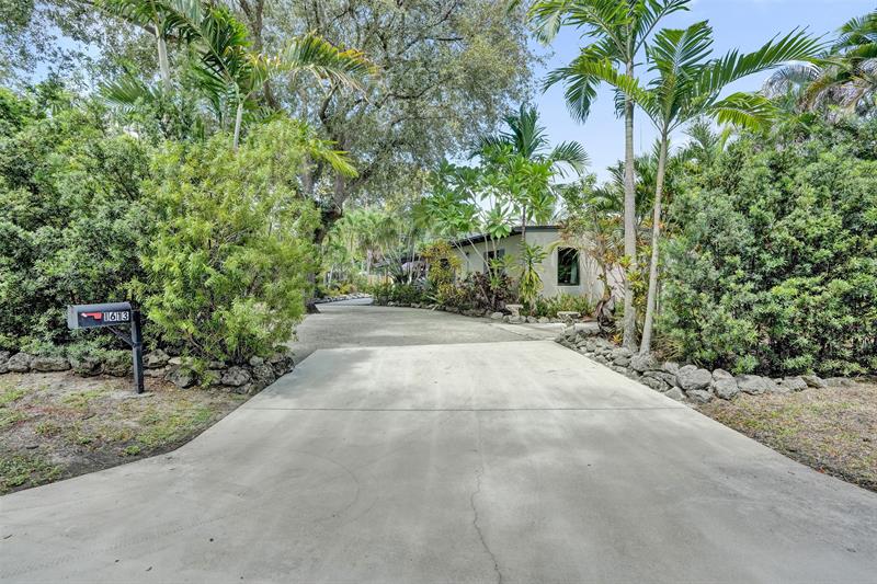 Details for 1613 12th Ct, Fort Lauderdale, FL 33312