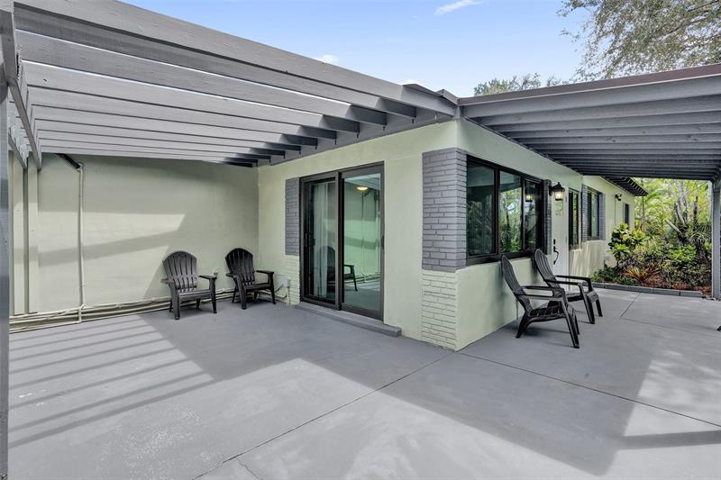 Image 25 of 47 For 1613 12th Ct