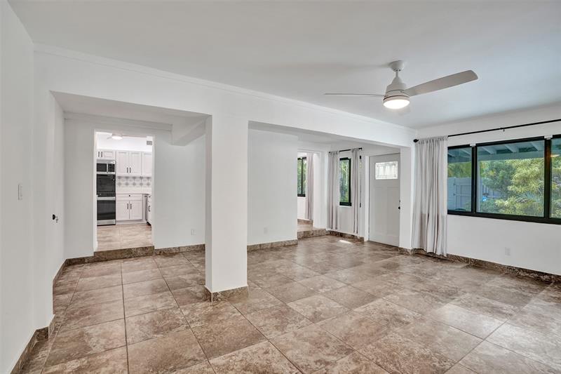 Image 8 of 47 For 1613 12th Ct