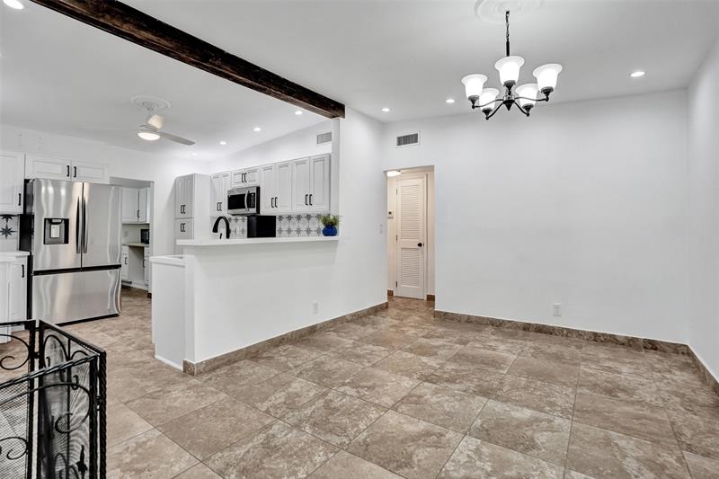 Image 9 of 47 For 1613 12th Ct