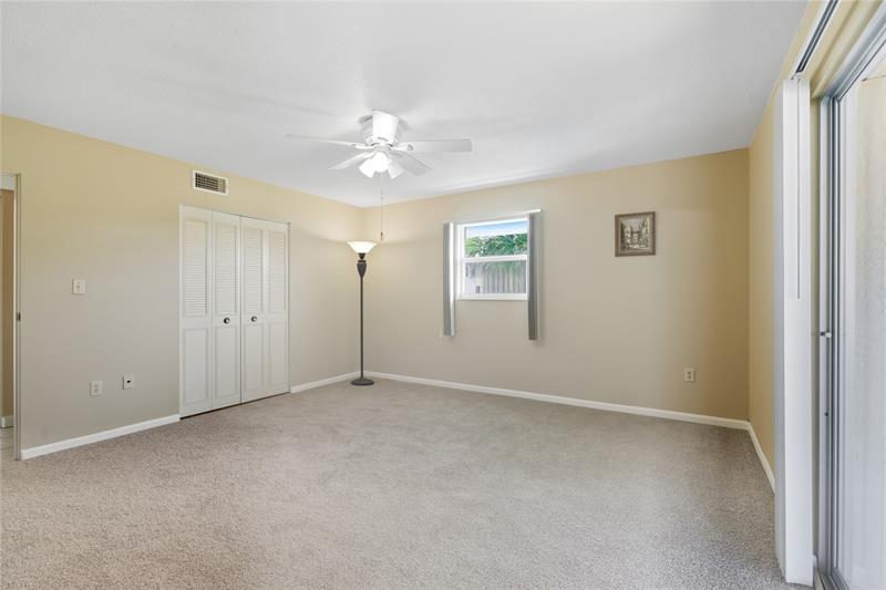 Image 15 of 42 For 133 Peckham St Se