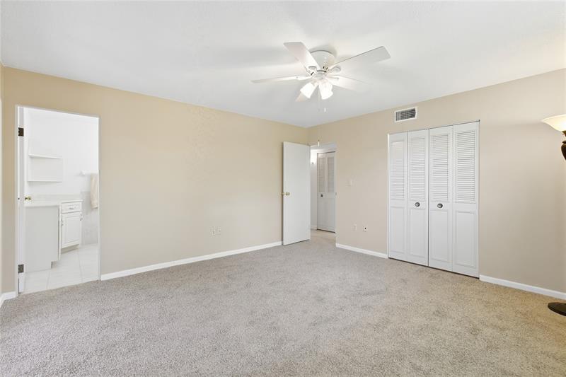 Image 16 of 42 For 133 Peckham St Se