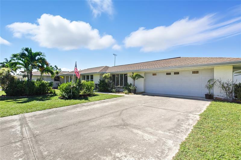 Image 3 of 42 For 133 Peckham St Se