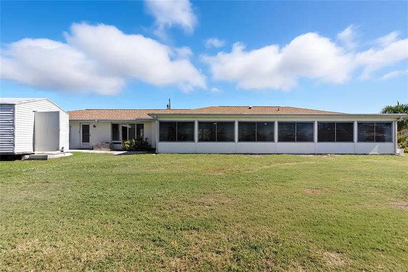 Image 36 of 42 For 133 Peckham St Se