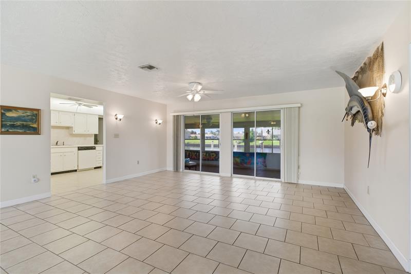 Image 6 of 42 For 133 Peckham St Se