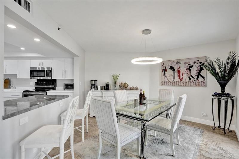 Image 20 of 64 For 501 Riverside Dr  203