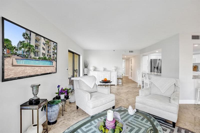 Image 26 of 64 For 501 Riverside Dr  203