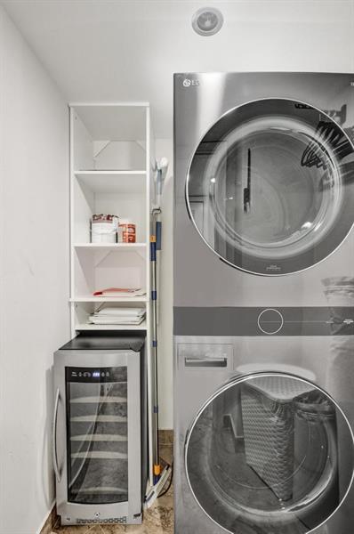 Image 41 of 64 For 501 Riverside Dr  203