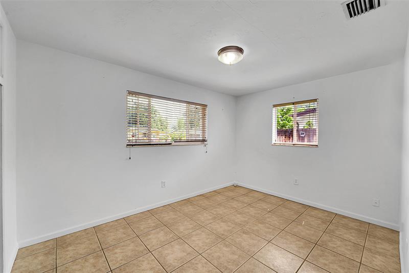 Image 10 of 16 For 2230 Havana Dr