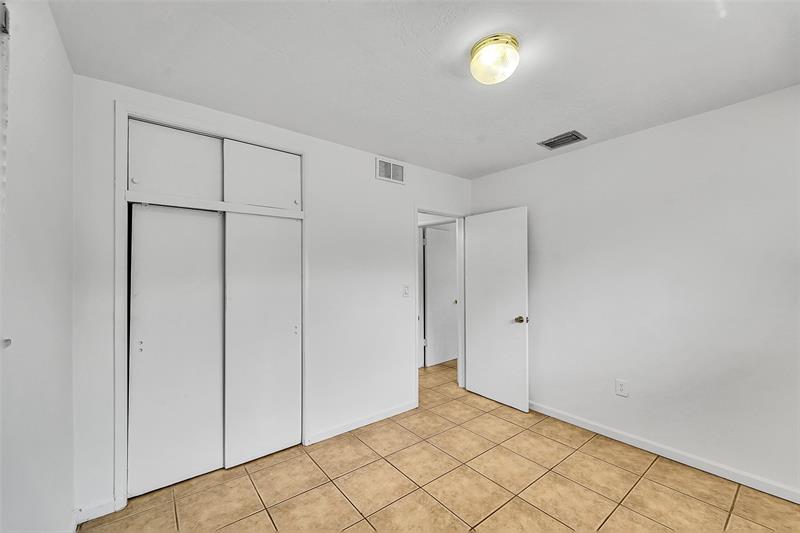 Image 13 of 16 For 2230 Havana Dr