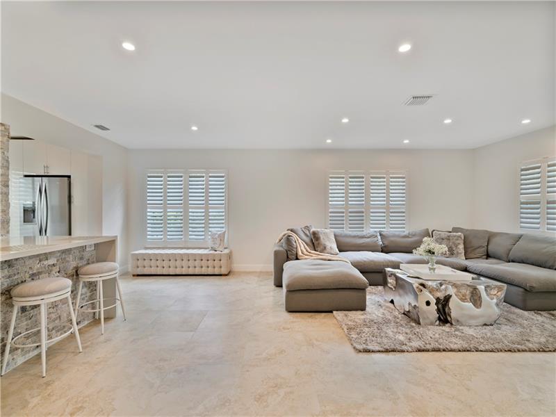 Image 7 of 32 For 2835 28th Ave  12