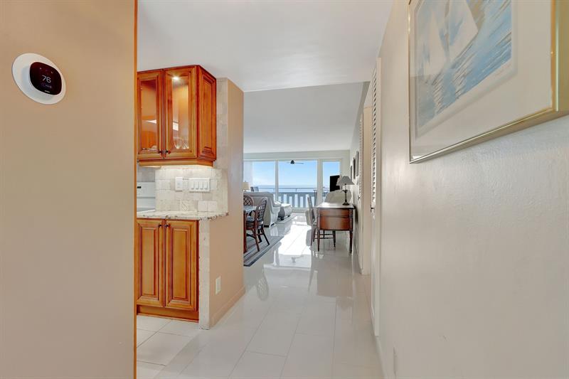 Image 10 of 21 For 2000 Ocean Dr  1104