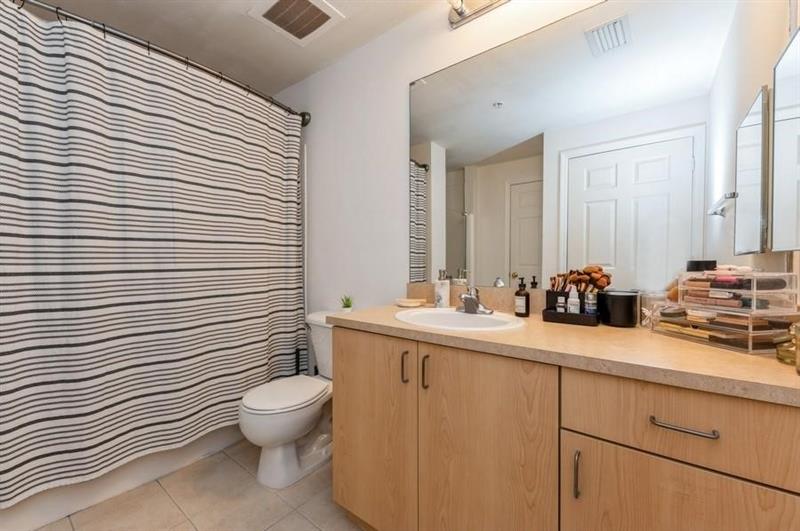 Image 15 of 20 For 533 3rd Ave  551