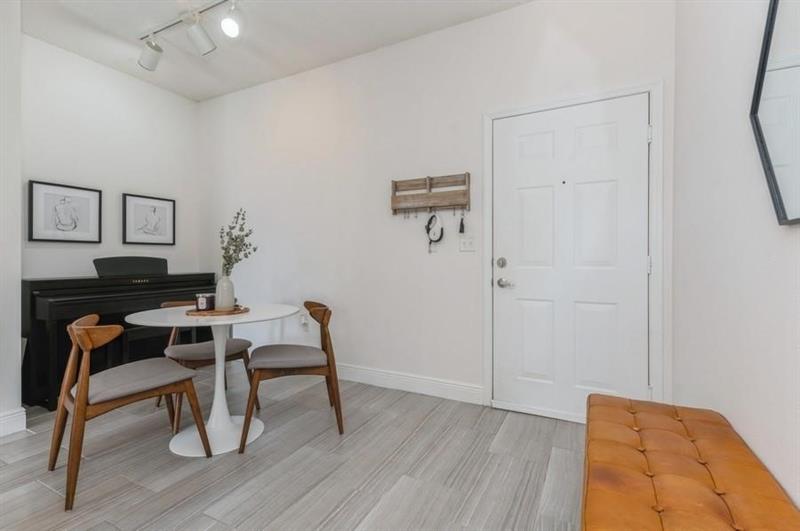 Image 8 of 20 For 533 3rd Ave  551