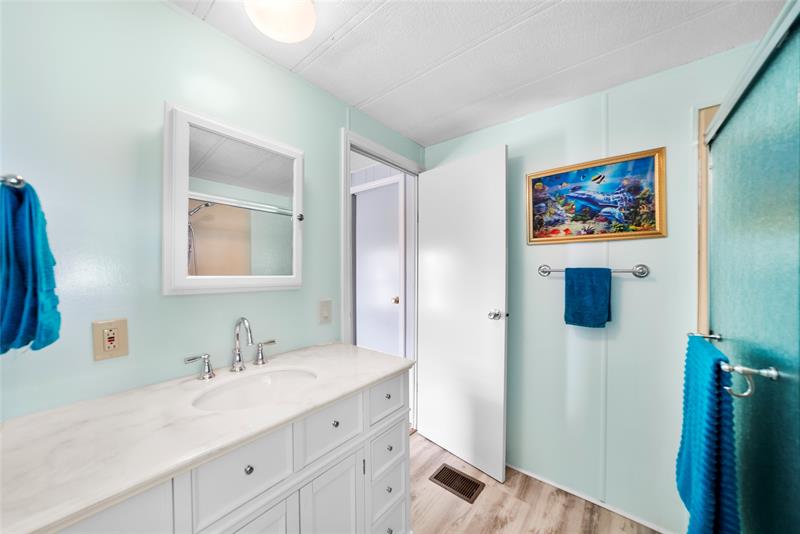 Image 20 of 32 For 5122 1st Ave