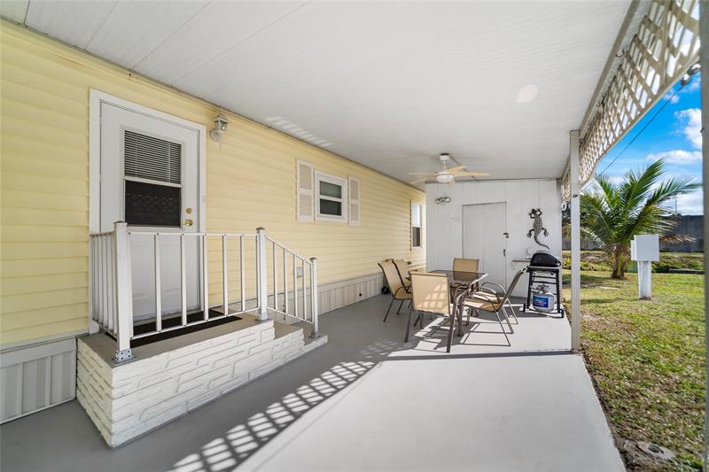 Image 4 of 32 For 5122 1st Ave