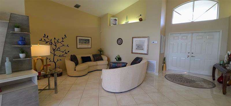 Image 10 of 39 For 6898 Grenelefe Rd