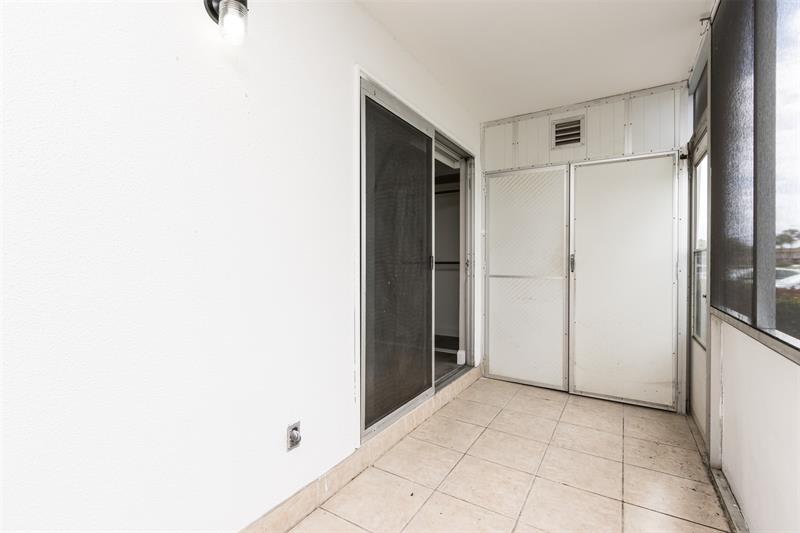 Image 27 of 33 For 346 Monaco H  346