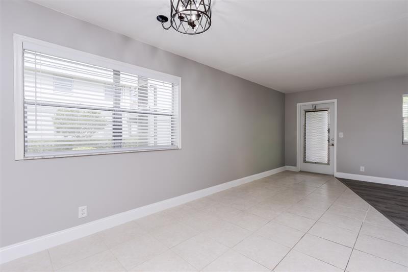 Image 3 of 33 For 346 Monaco H  346