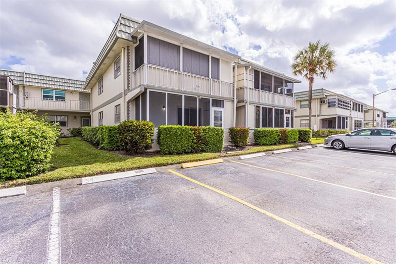 Image 31 of 33 For 346 Monaco H  346