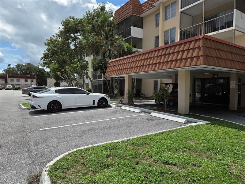 Image 21 of 22 For 4152 Inverrary Dr  310