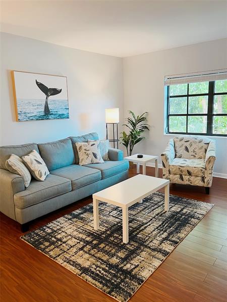 Image 13 of 30 For 2426 17th St  308a