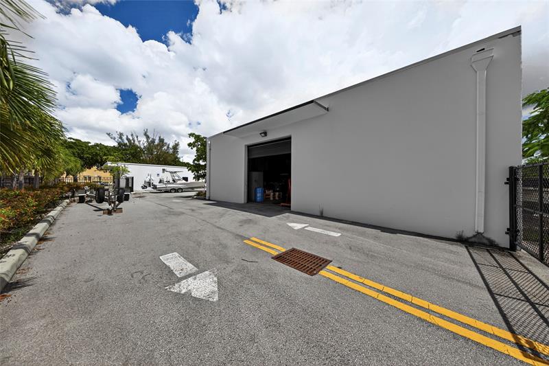 Image 25 of 26 For 1101 8th Ave