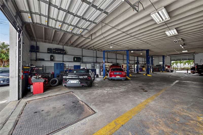 Image 8 of 26 For 1101 8th Ave