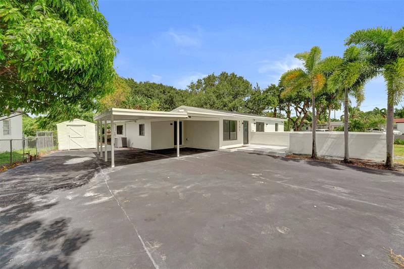 Image 19 of 64 For 4101 48th Ct