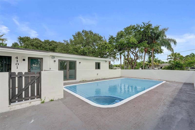 Image 26 of 64 For 4101 48th Ct