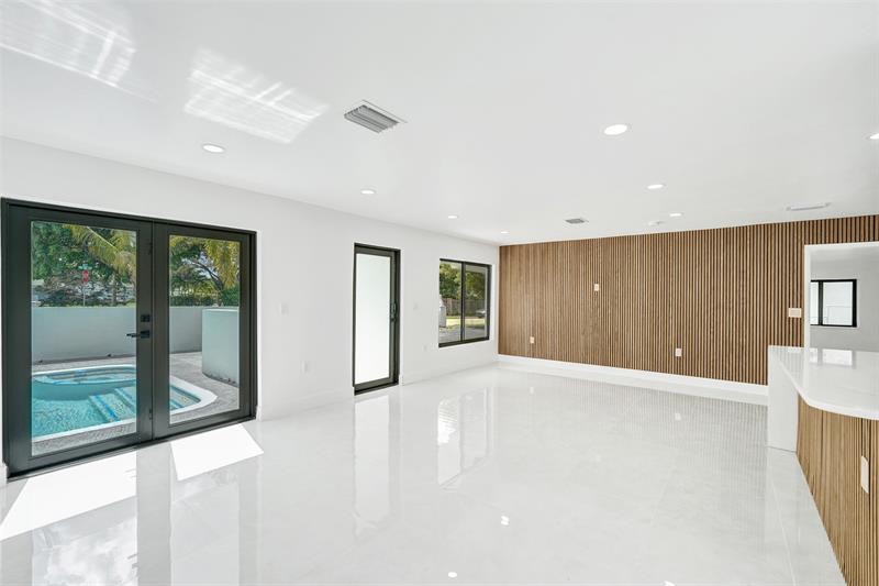 Image 34 of 64 For 4101 48th Ct