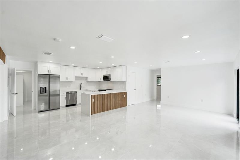 Image 38 of 64 For 4101 48th Ct