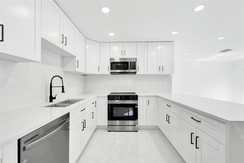 Image 43 of 64 For 4101 48th Ct