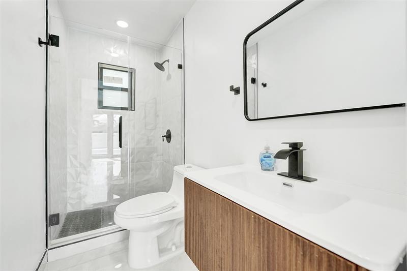 Image 54 of 64 For 4101 48th Ct