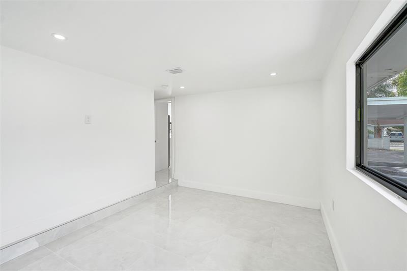 Image 55 of 64 For 4101 48th Ct