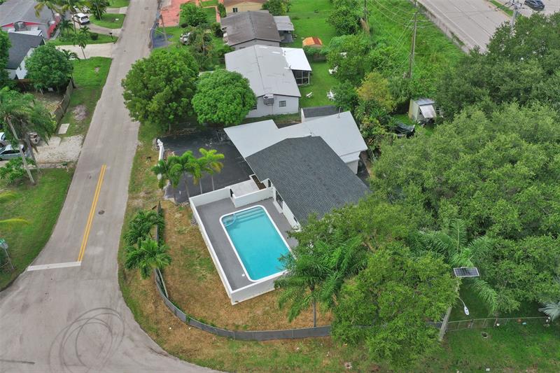 Image 6 of 64 For 4101 48th Ct