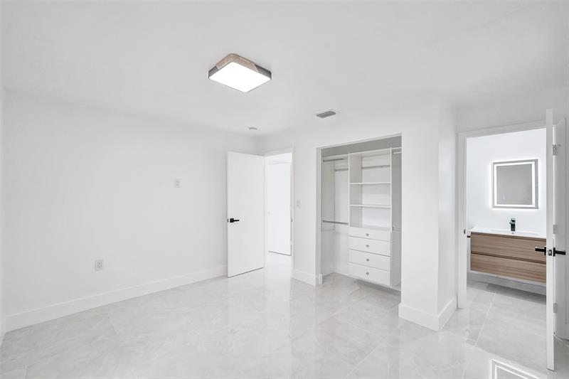 Image 62 of 64 For 4101 48th Ct