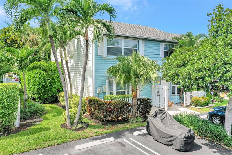 Image 3 of 34 For 2635 15th St  2635