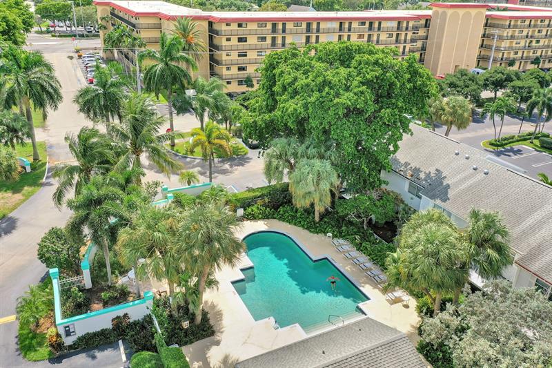 Image 30 of 34 For 2635 15th St  2635