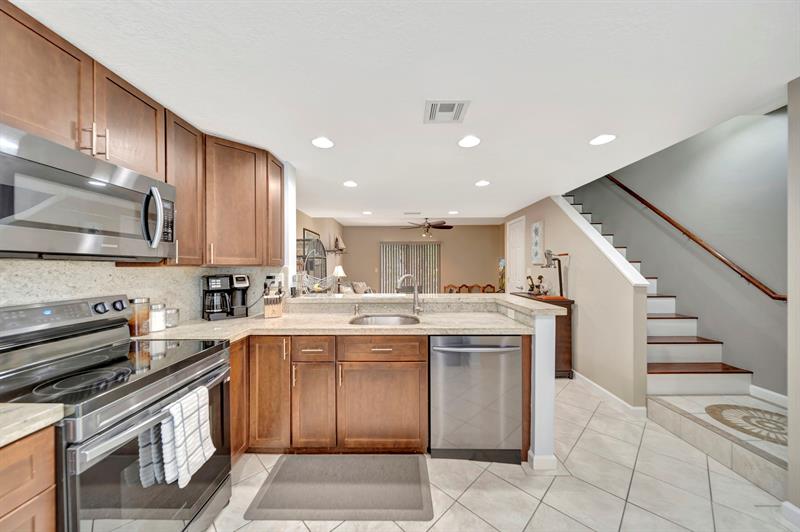 Image 6 of 34 For 2635 15th St  2635