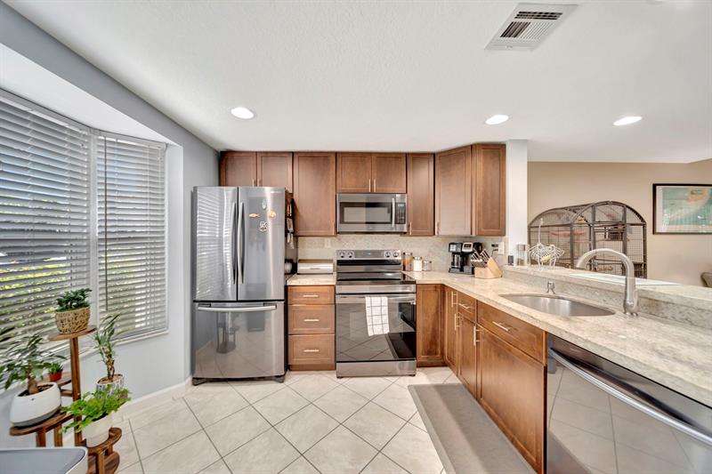 Image 9 of 34 For 2635 15th St  2635