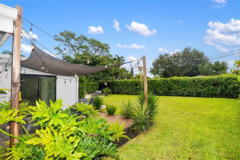 Image 12 of 57 For 1080 Country Club Cir