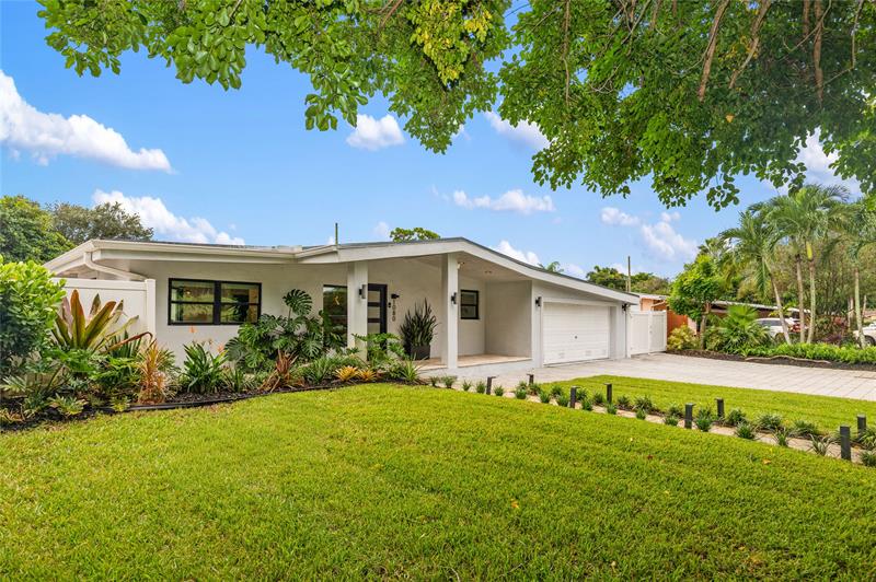 Image 2 of 57 For 1080 Country Club Cir
