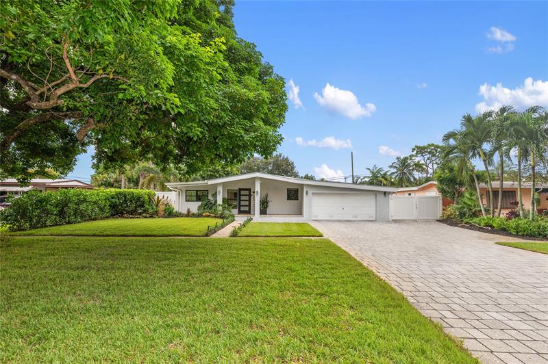 Image 4 of 57 For 1080 Country Club Cir