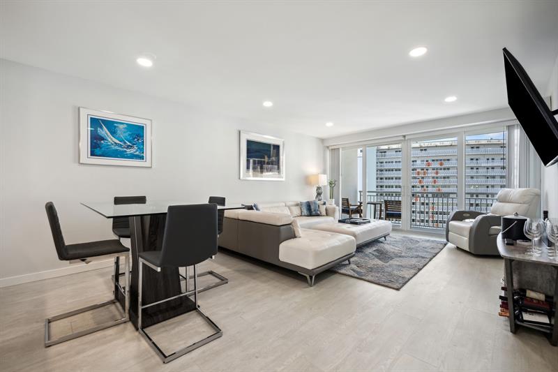 Image 5 of 27 For 1920 Ocean Dr  1504