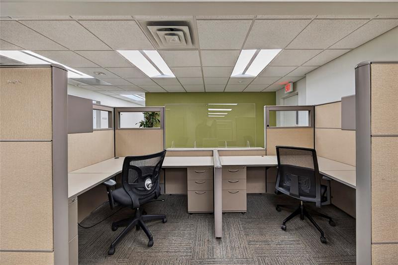 Image 10 of 26 For 2101 Andrews Ave