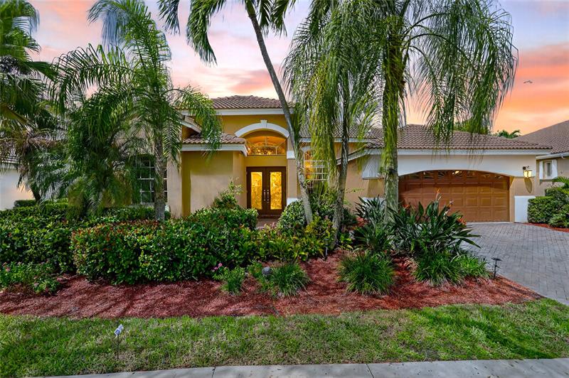 Details for 2807 Oakbrook Ln, Weston, FL 33332