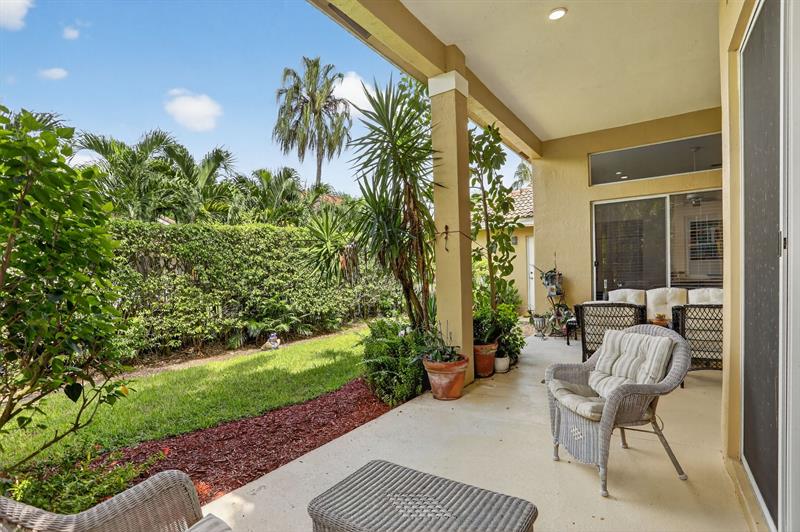 Image 10 of 91 For 2807 Oakbrook Ln