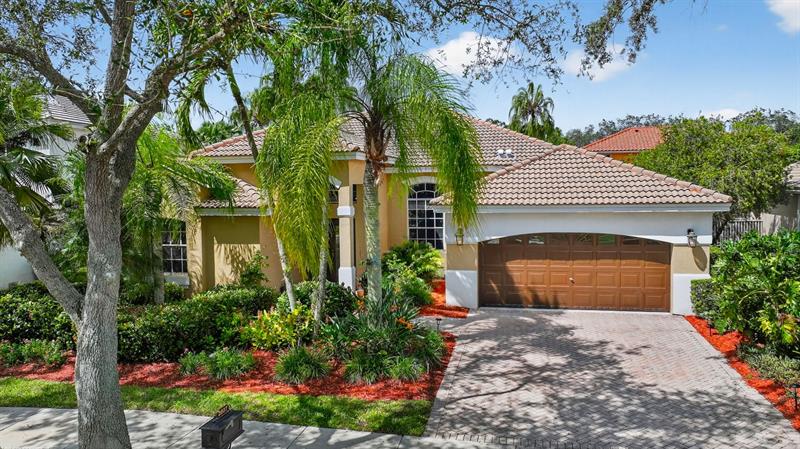 Image 16 of 91 For 2807 Oakbrook Ln